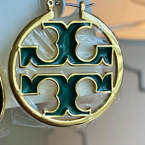 Tory Burch Gold and Green Circle Earrings - Picture 4 of 8